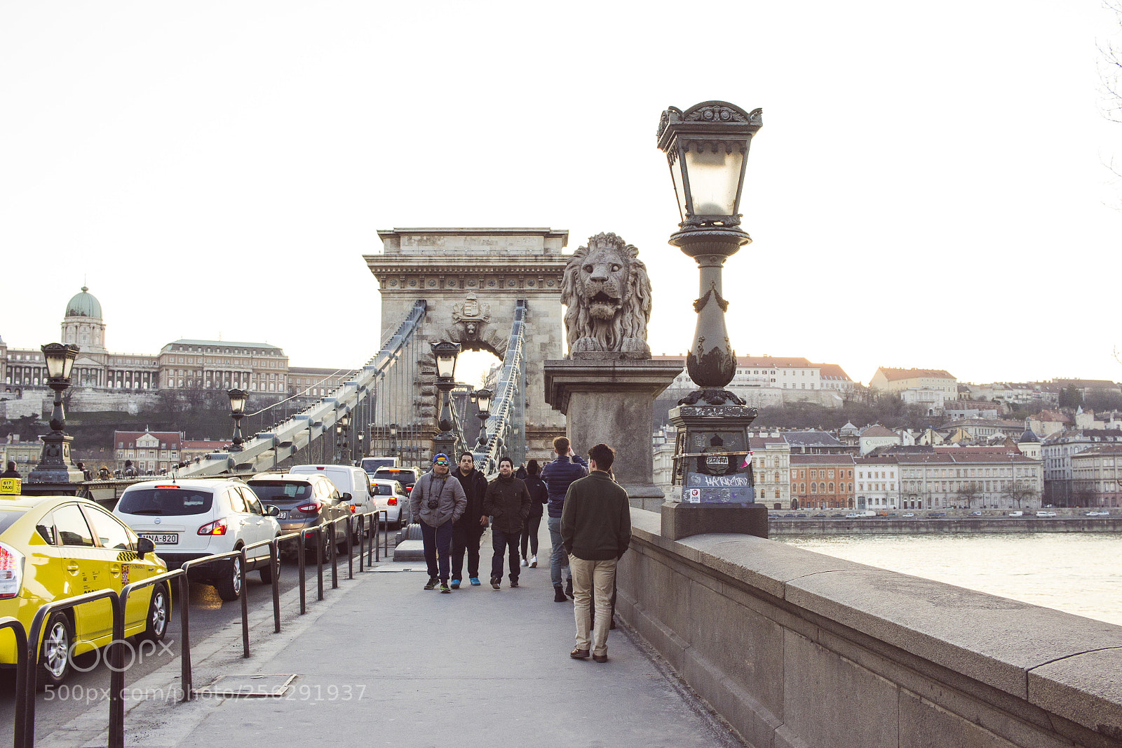 Canon EOS 600D (Rebel EOS T3i / EOS Kiss X5) sample photo. Evening in budapest photography