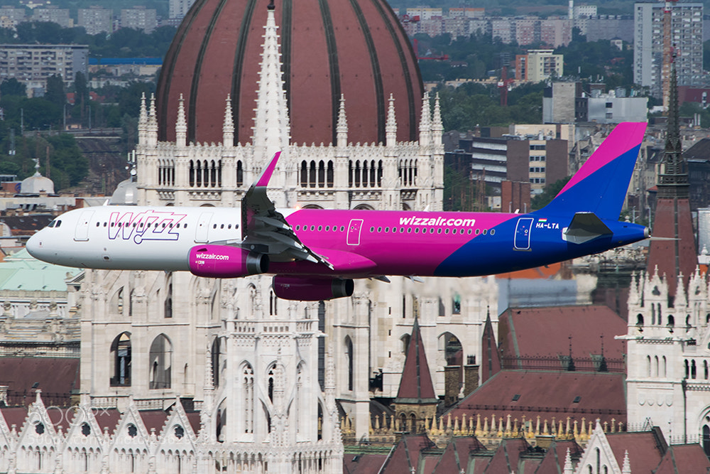 Nikon D3300 sample photo. Low pass over budapest photography