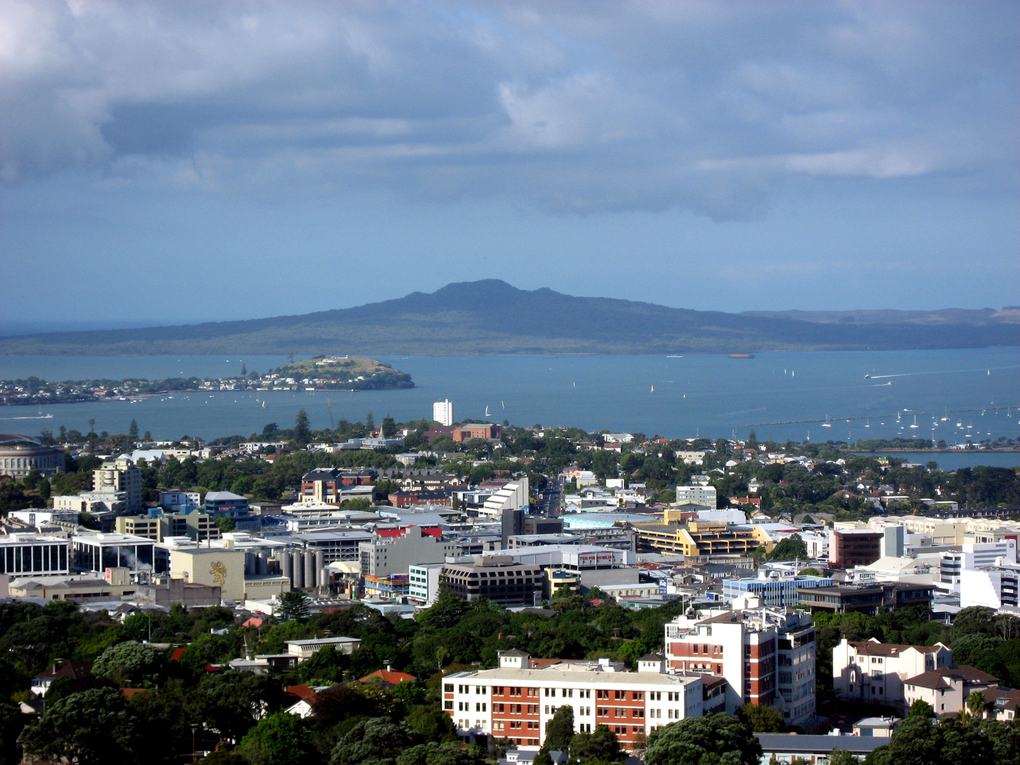 Canon DIGITAL IXUS 800 IS sample photo. Rangitoto island photography