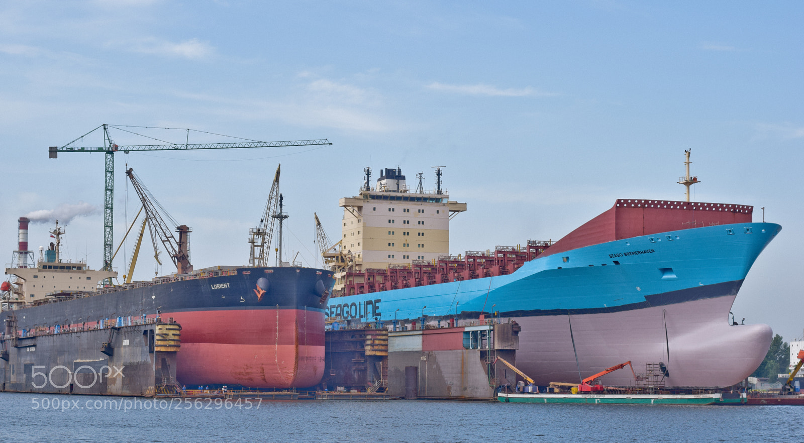 Nikon D5300 sample photo. Dockyard in gdansk photography