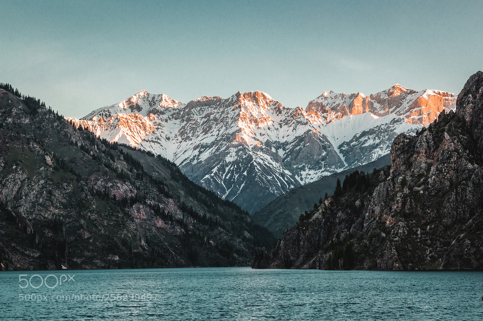 Canon EOS 600D (Rebel EOS T3i / EOS Kiss X5) sample photo. Sary-chelek lake photography