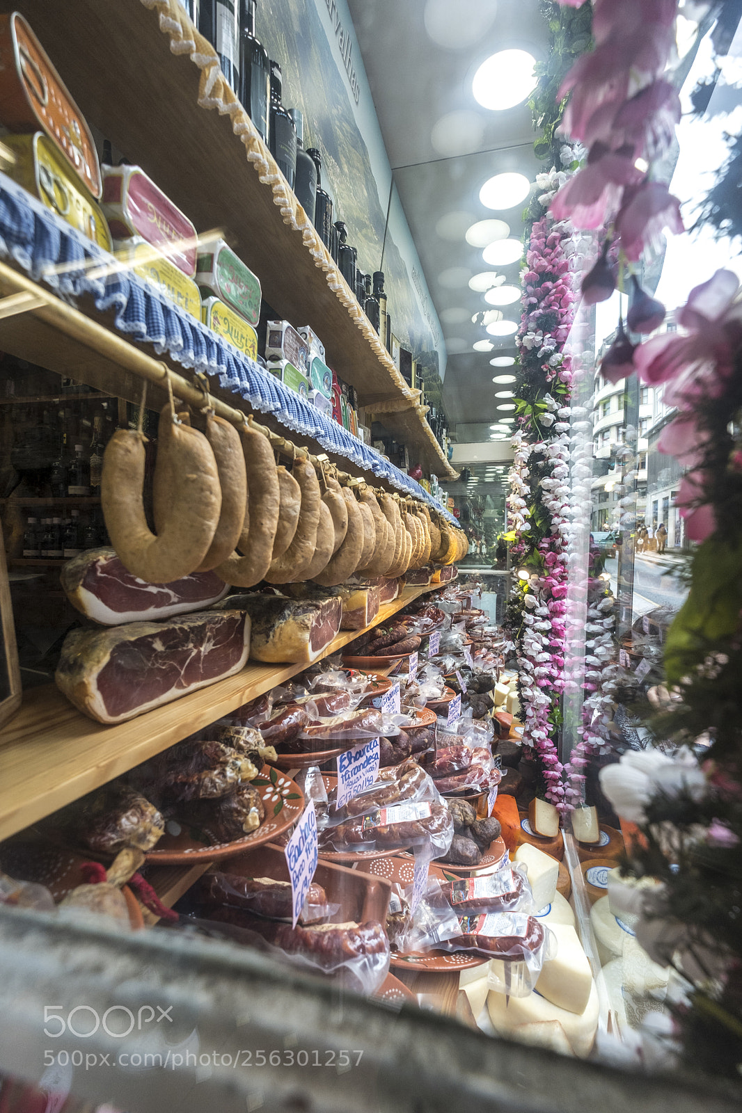 Fujifilm X-T2 sample photo. Store with traditional products photography