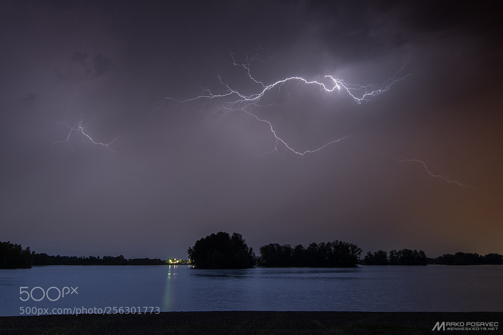 Nikon D500 sample photo. Lightning over the lake photography