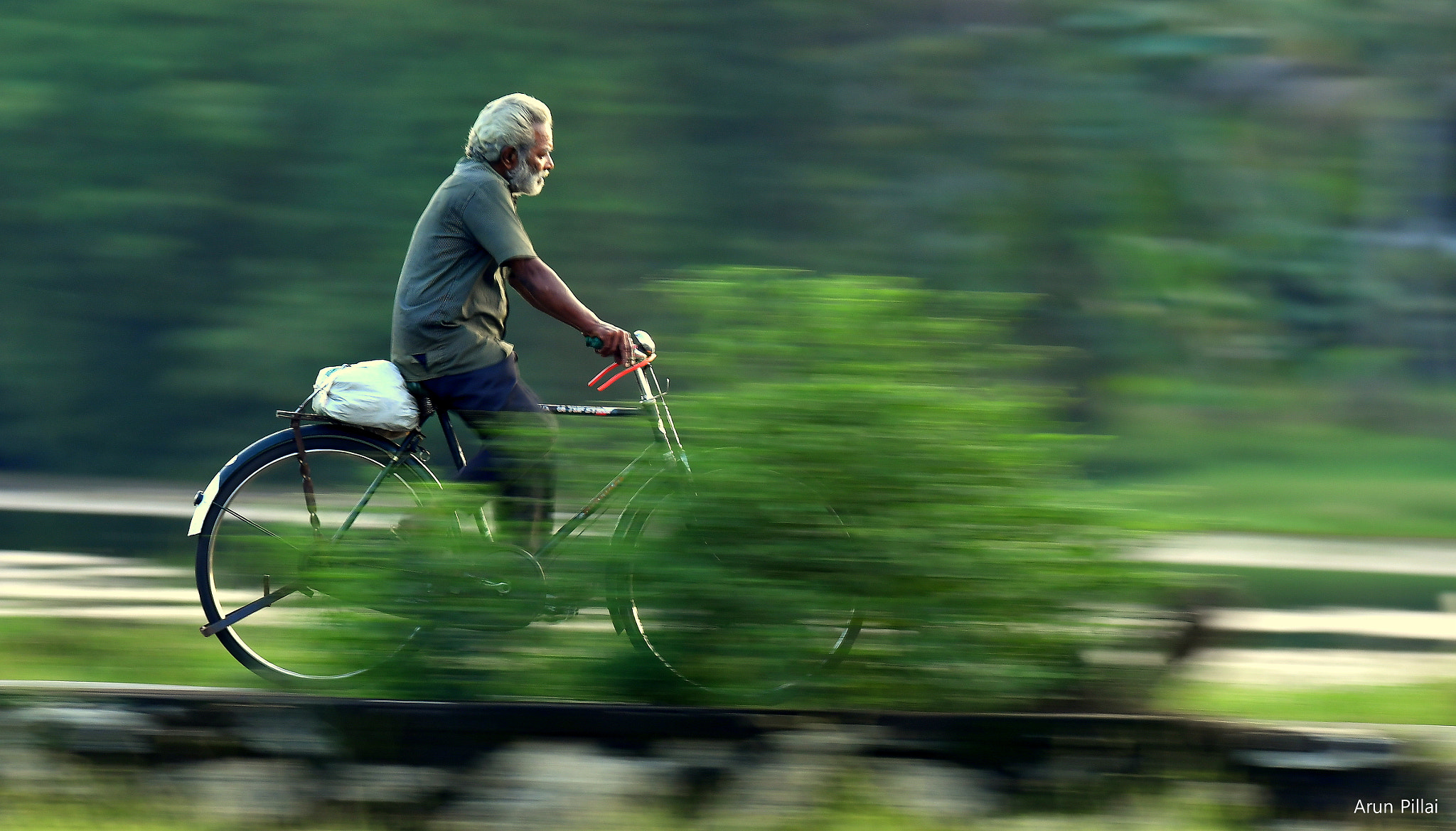 Nikon D500 sample photo. The old man and his ride photography
