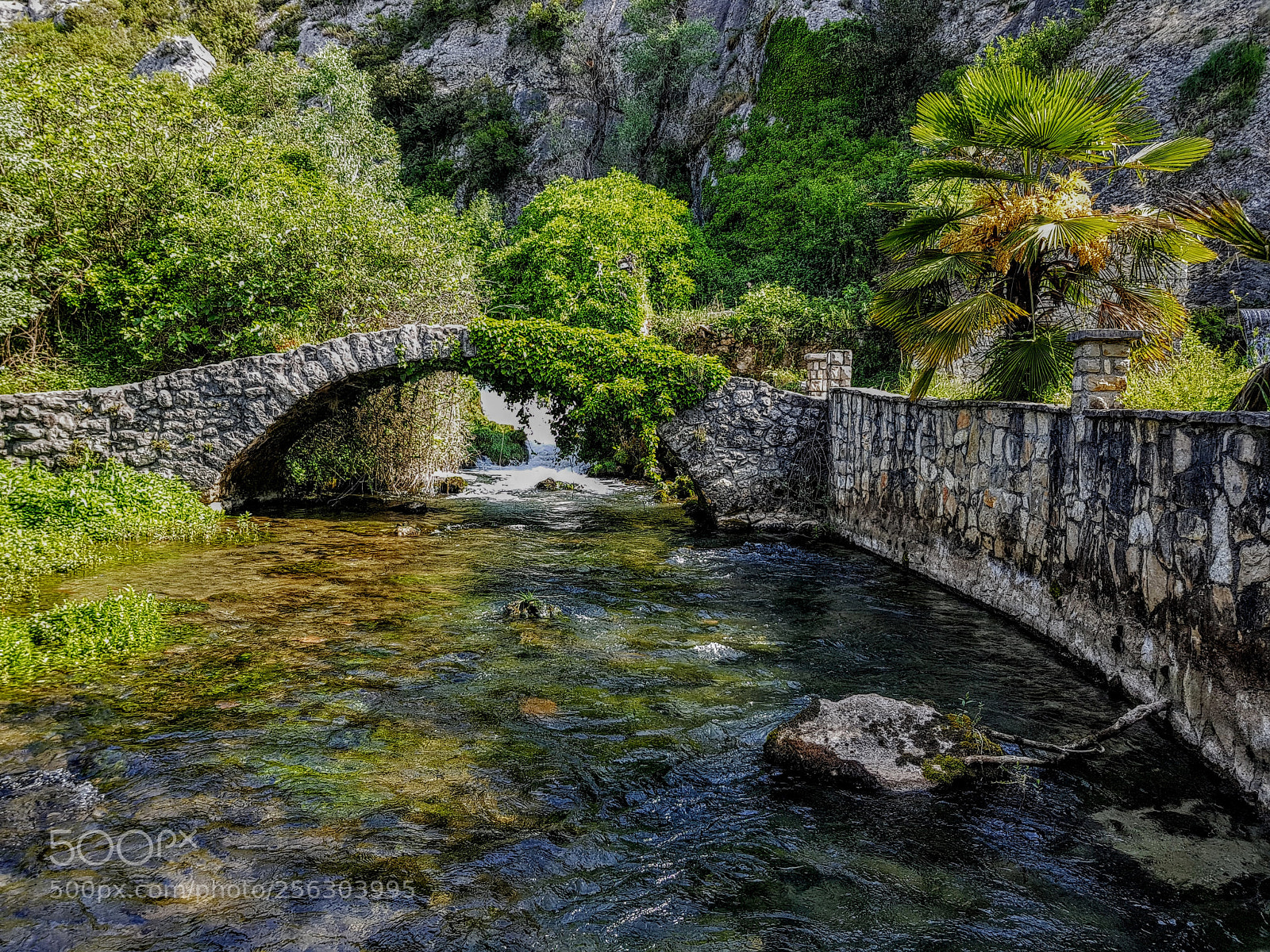 Samsung Galaxy S8 sample photo. Little bridge photography