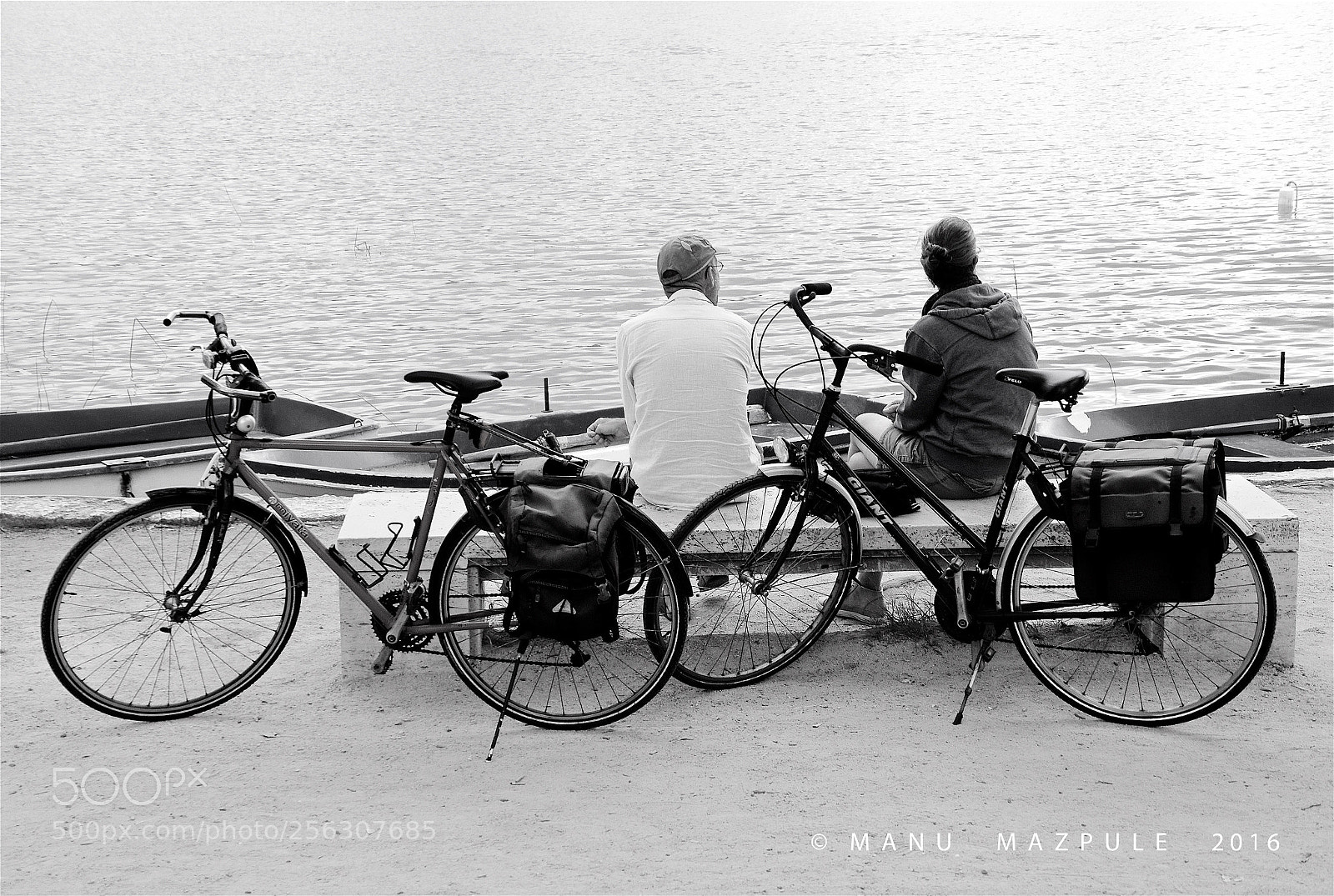 Canon EOS 70D sample photo. 332. girona. catalunya... people... photography
