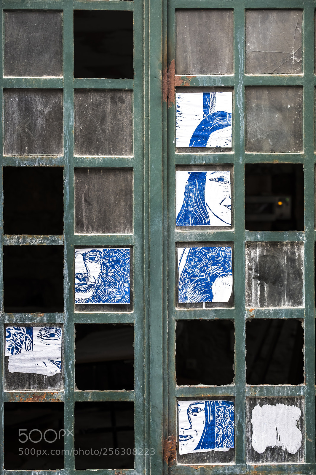 Fujifilm X-T2 sample photo. Street art in portugal photography