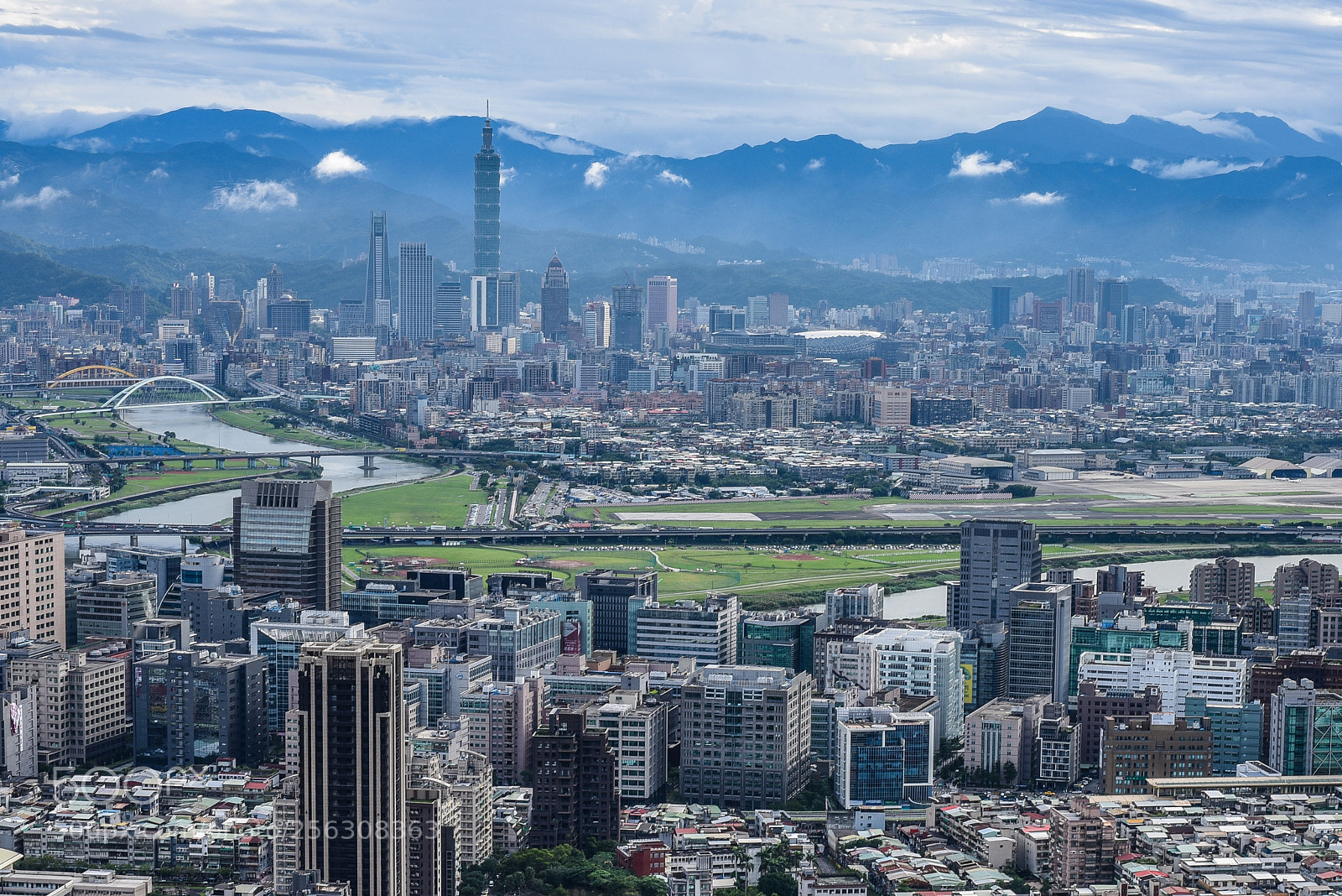 Nikon D750 sample photo. Taipei skyline photography