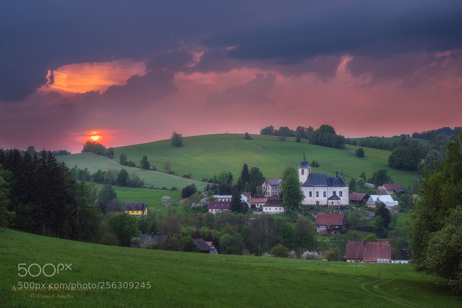 Pentax K-1 sample photo. Stormy sunset - roprachtice photography