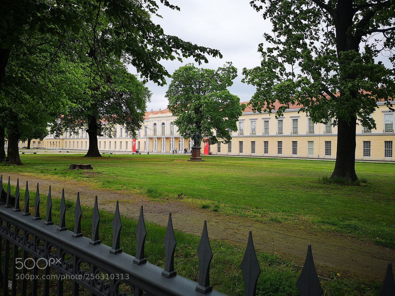 HUAWEI P20 sample photo. Charlotenburg photography