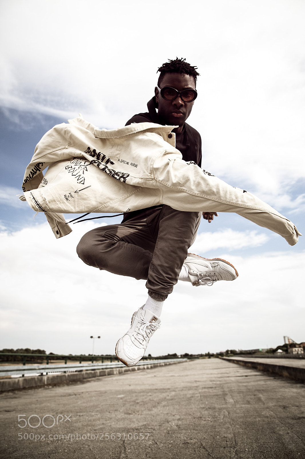 Canon EOS 6D sample photo. Jump photography
