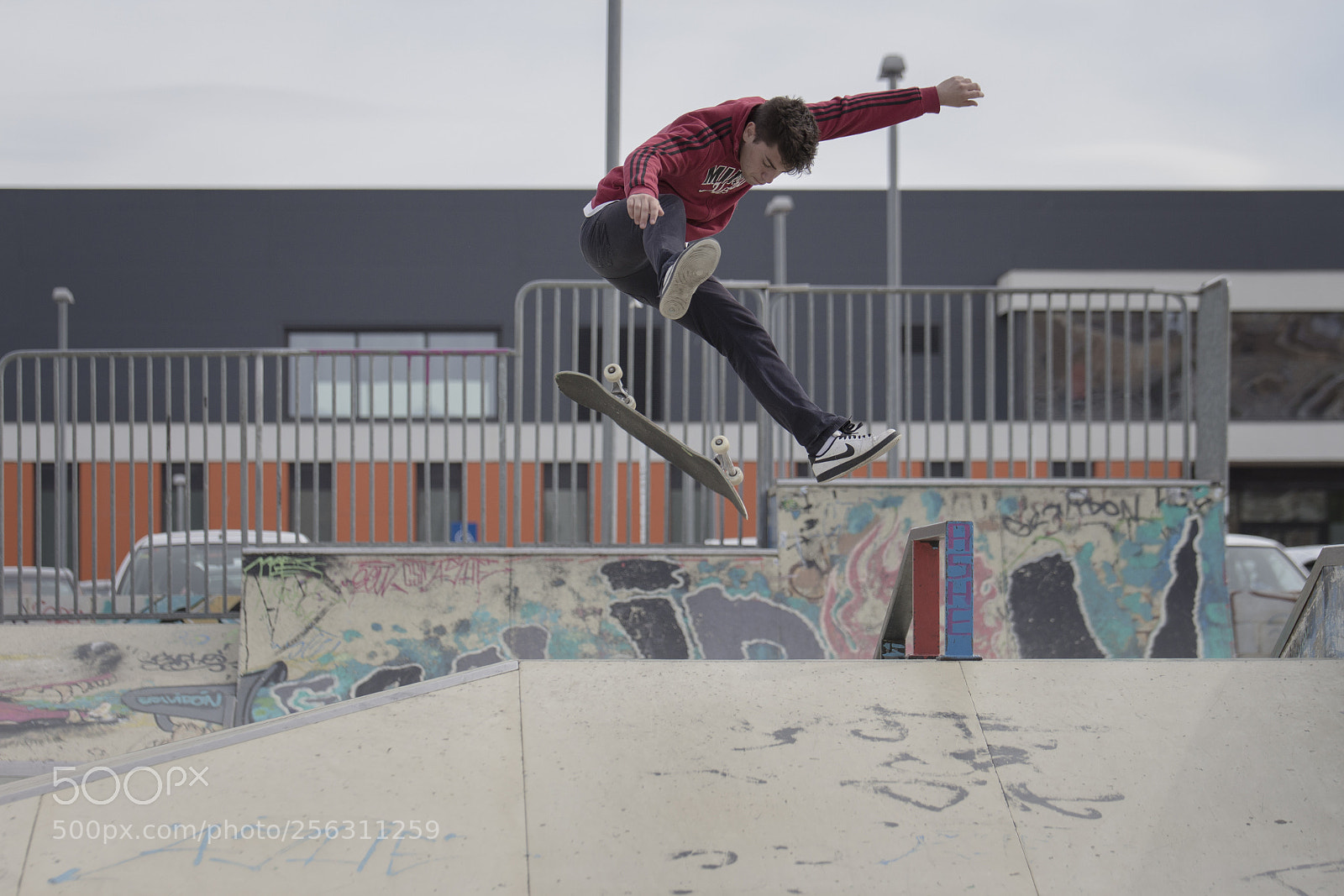 Canon EOS 700D (EOS Rebel T5i / EOS Kiss X7i) sample photo. Skate photography
