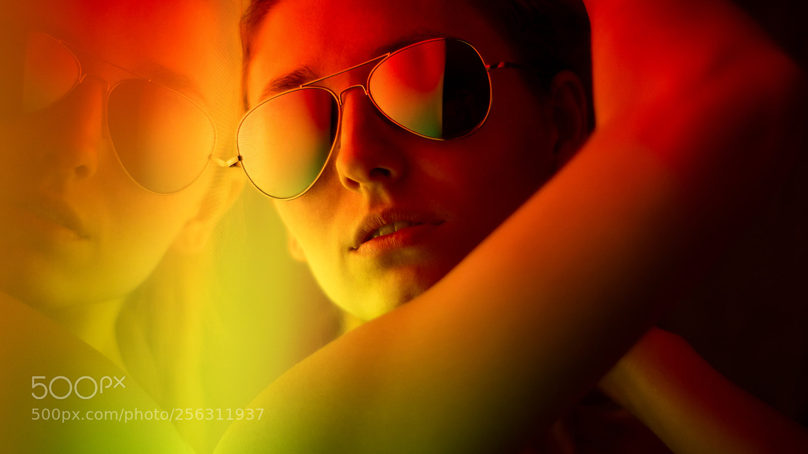 Sony ILCA-77M2 sample photo. Neon i photography