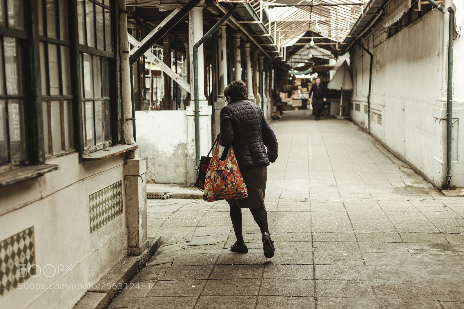 Canon EOS 5D Mark IV sample photo. Lost in porto photography