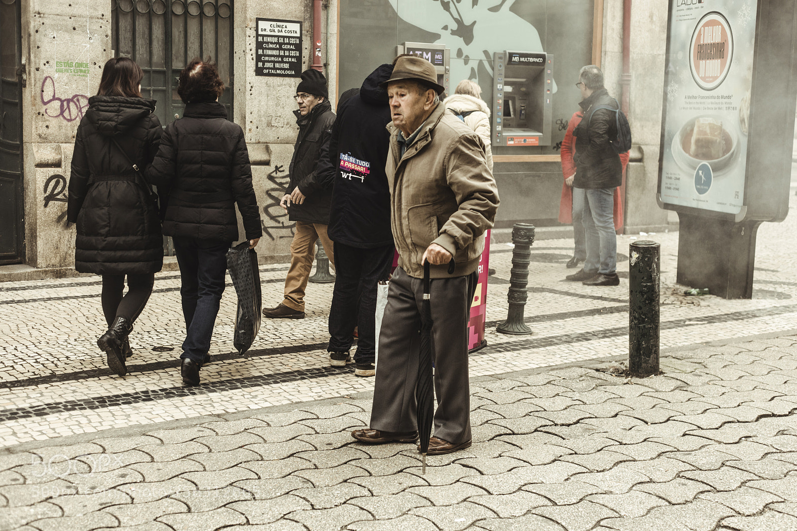 Canon EOS 5D Mark IV sample photo. Lost in porto photography