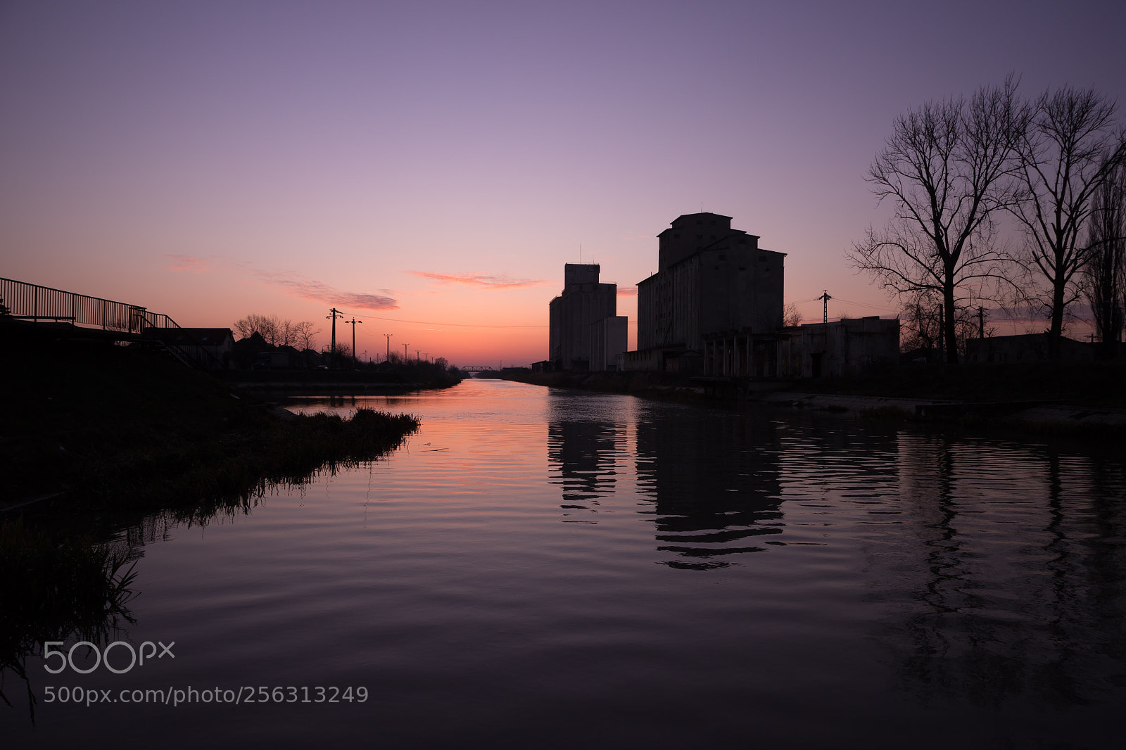 Canon EOS M10 sample photo. Bega river at sunset photography