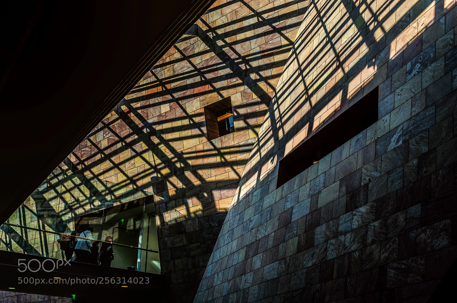 Nikon D90 sample photo. Airport photography