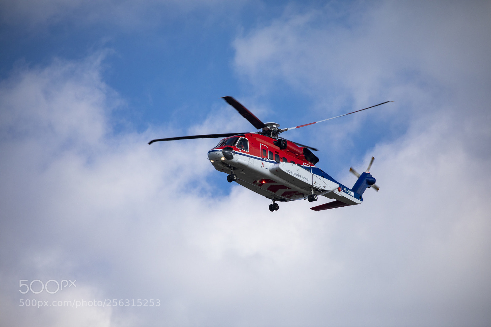 Canon EOS 5D Mark IV sample photo. Helicopter photography