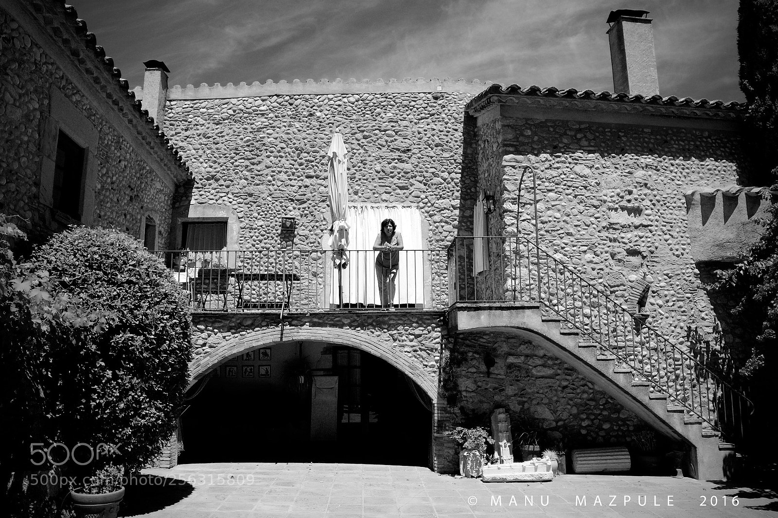 Canon EOS 70D sample photo. 333. girona. catalunya... people... photography