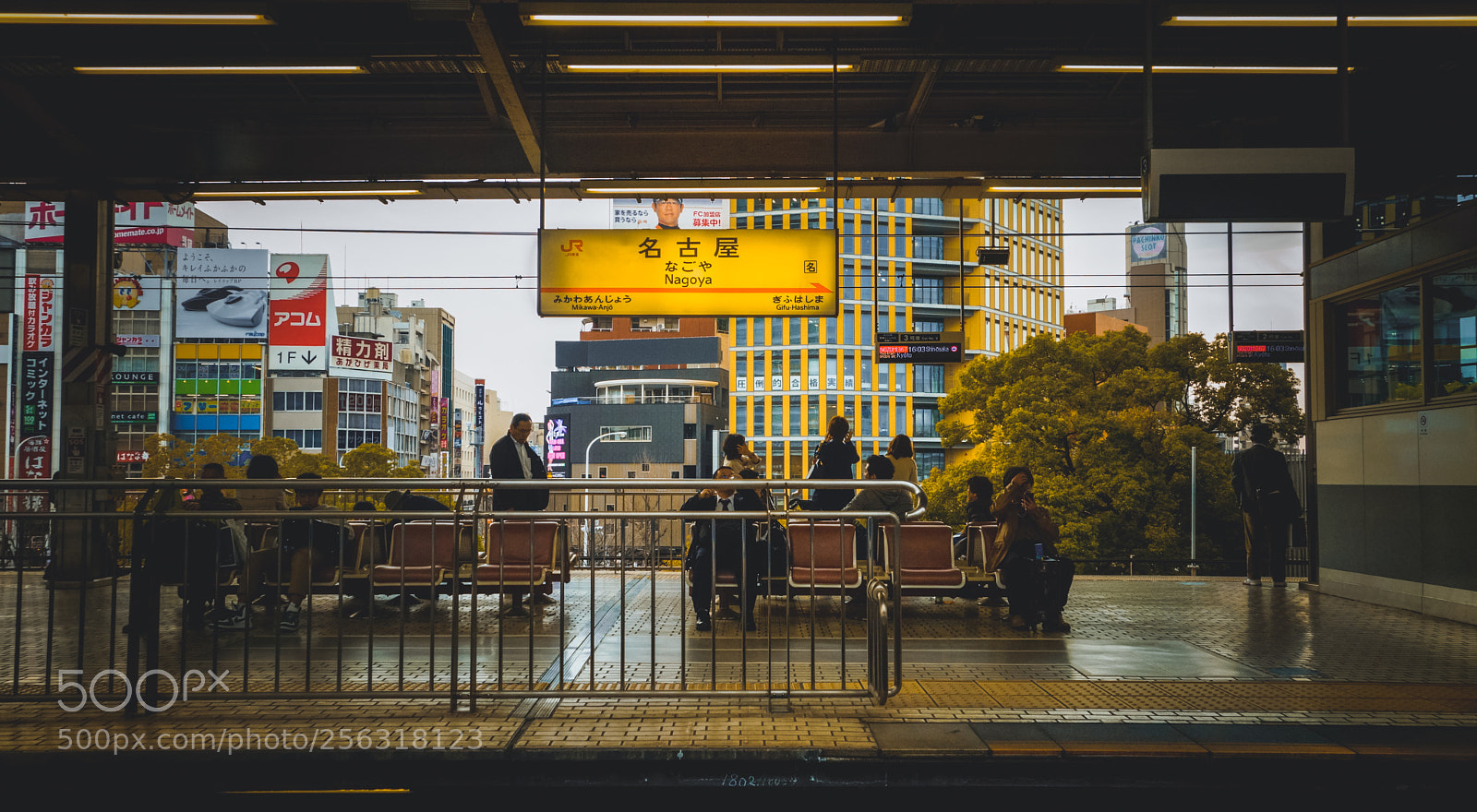 Sony Cyber-shot DSC-RX100 II sample photo. 名古屋车站 photography