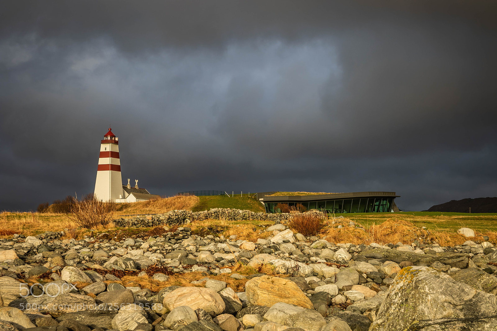 Canon EOS 7D Mark II sample photo. Alnes lighthouse photography