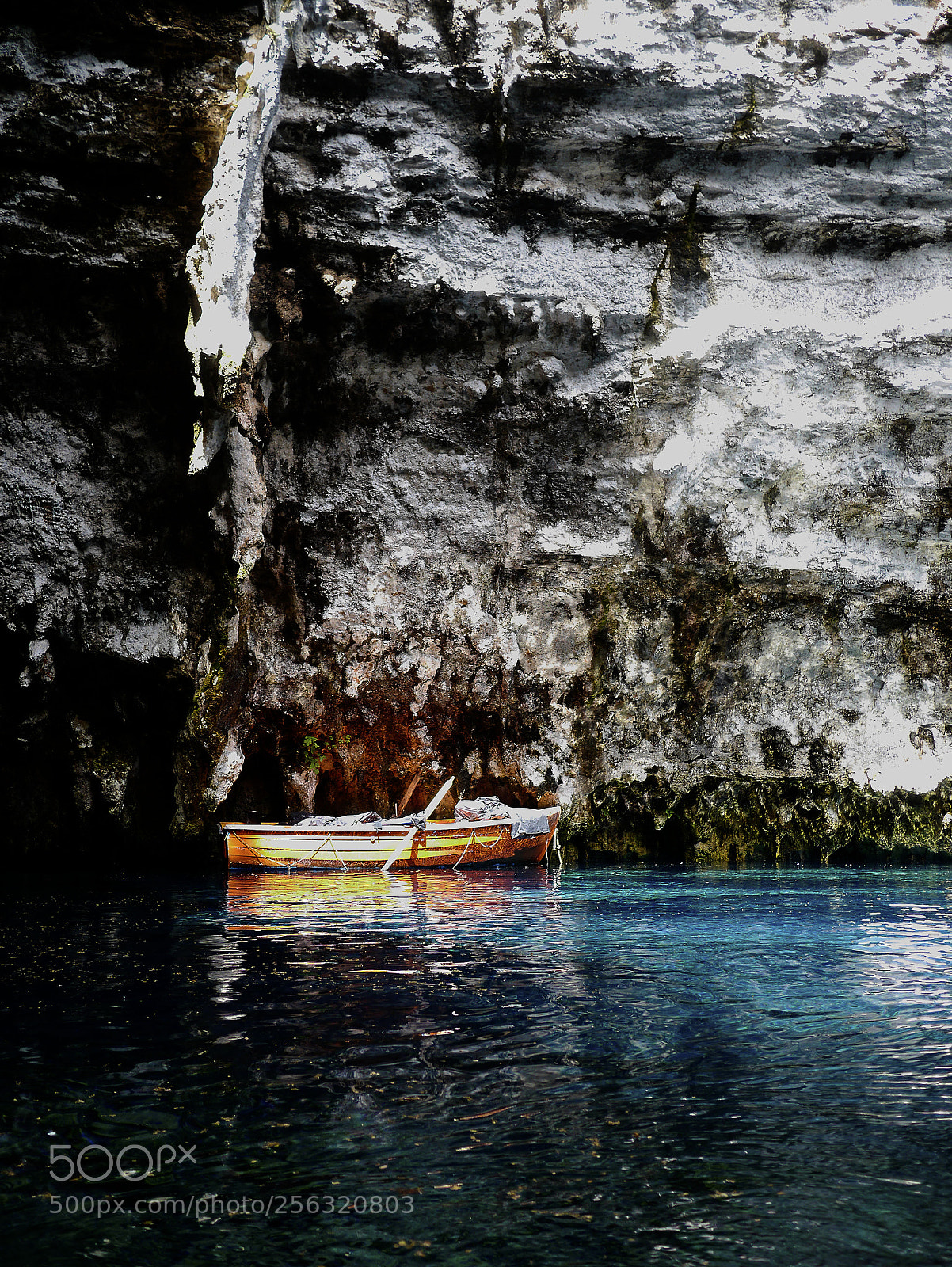 Panasonic Lumix DMC-G3 sample photo. Underground lake, kefalonia photography