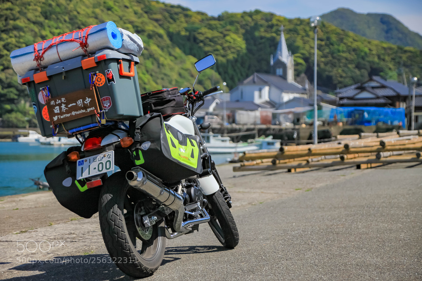 Canon EOS 5D Mark II sample photo. Vtr250 in aamakusa 2 photography