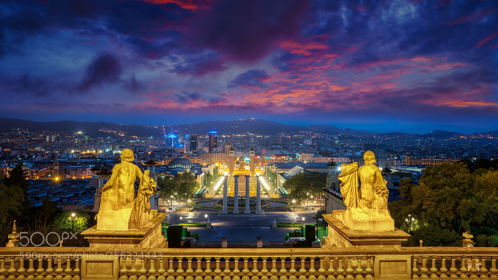 Sony a7R II sample photo. Magic fountain in barcelona photography