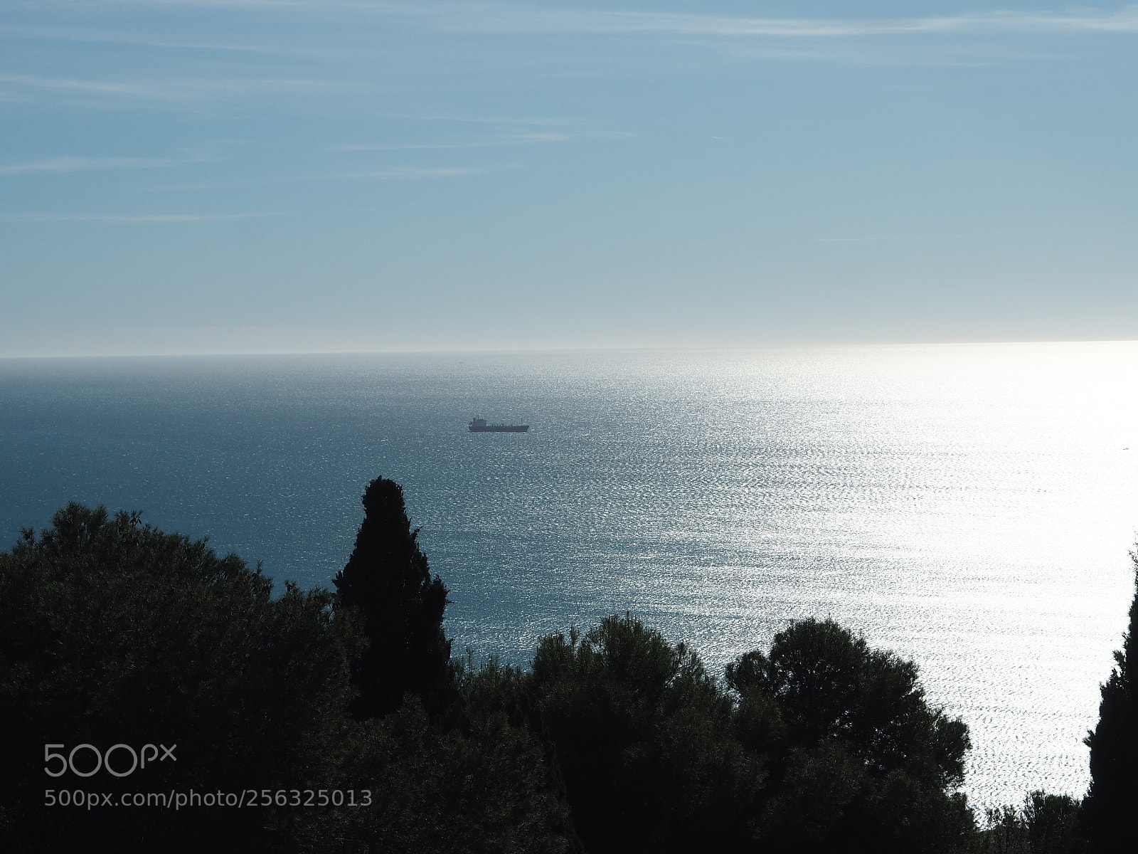Olympus PEN E-PL7 sample photo. Lonely ship photography