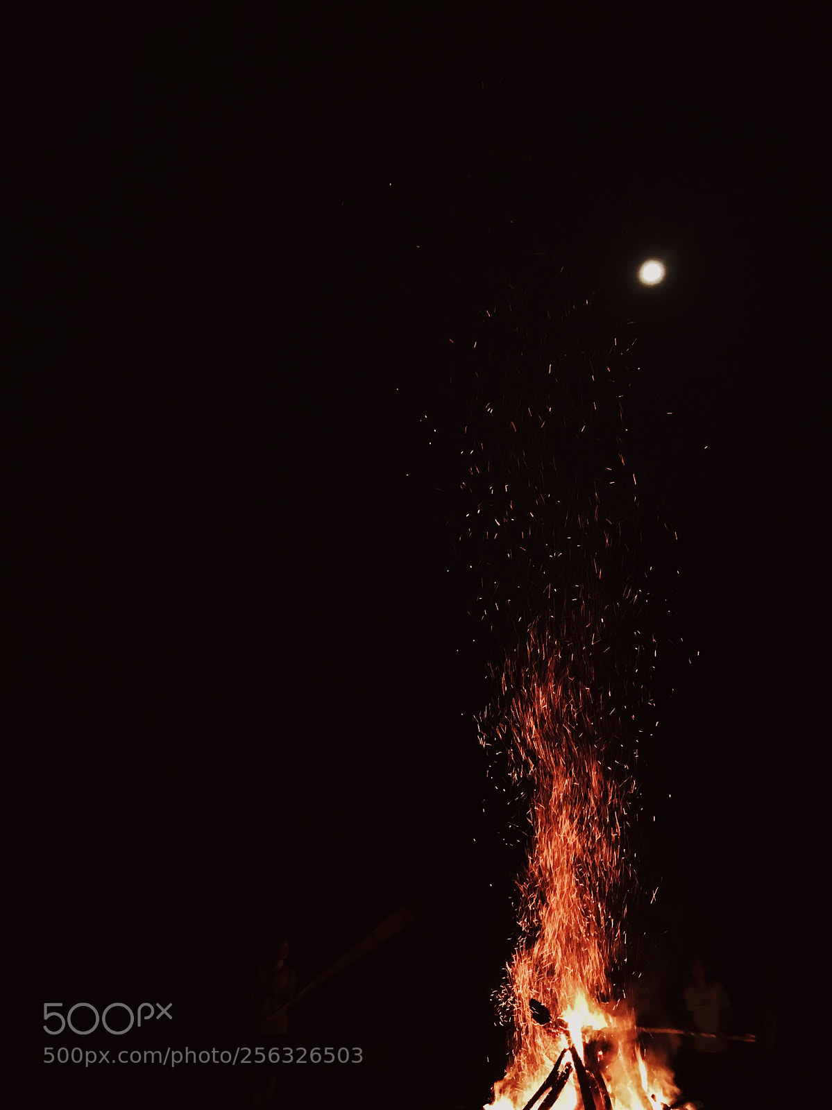 Apple iPhone 7 sample photo. Fire photography