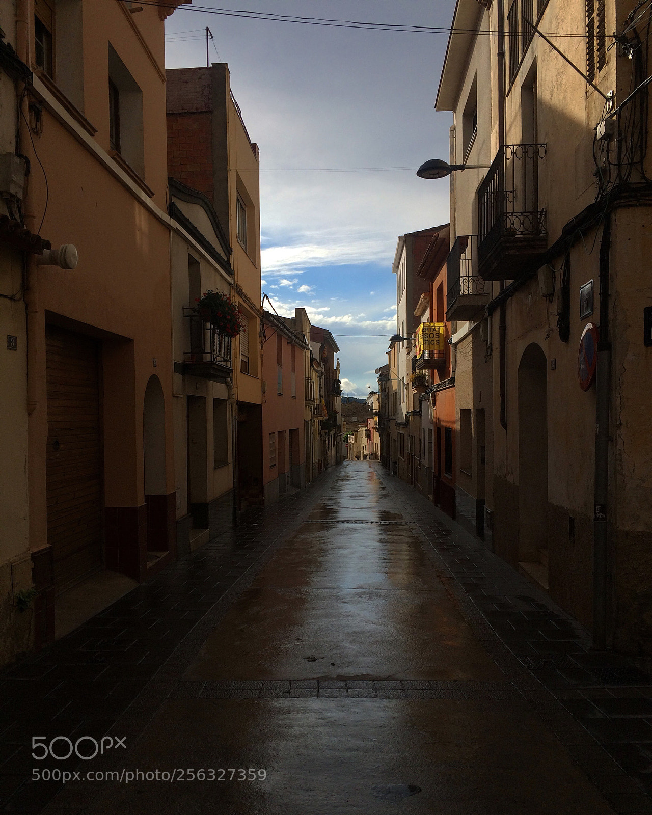 Apple iPhone 5s sample photo. Street photography