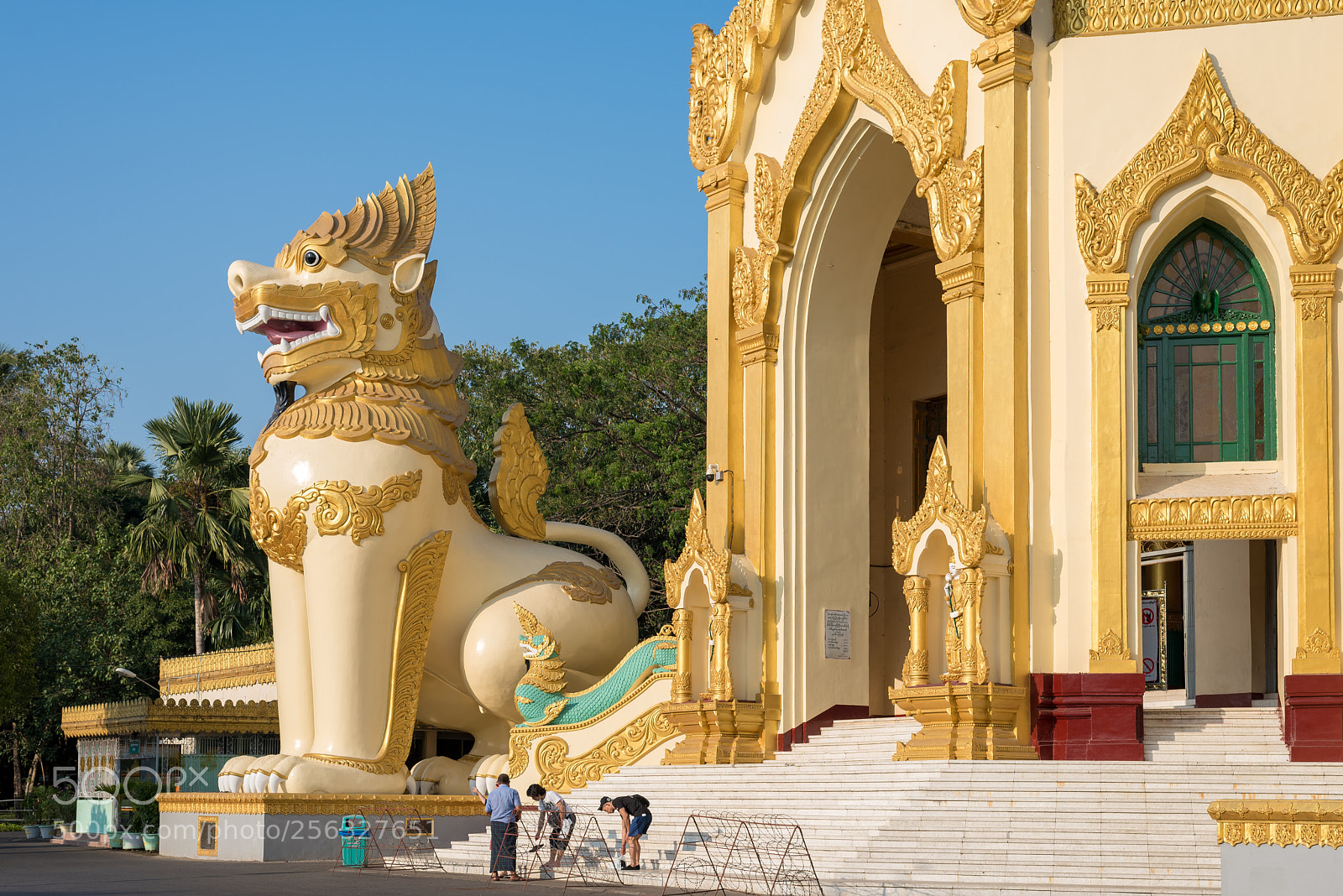 Nikon D750 sample photo. Temple guard photography