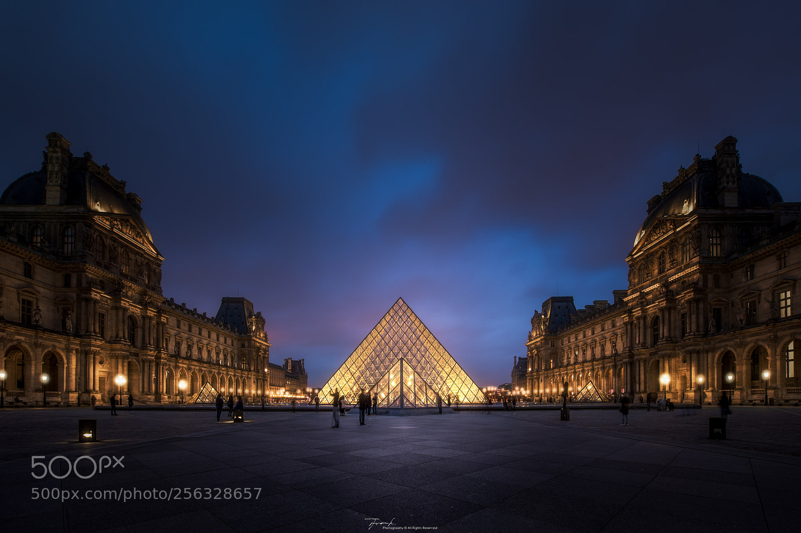 Nikon D810 sample photo. Musée du louvre photography