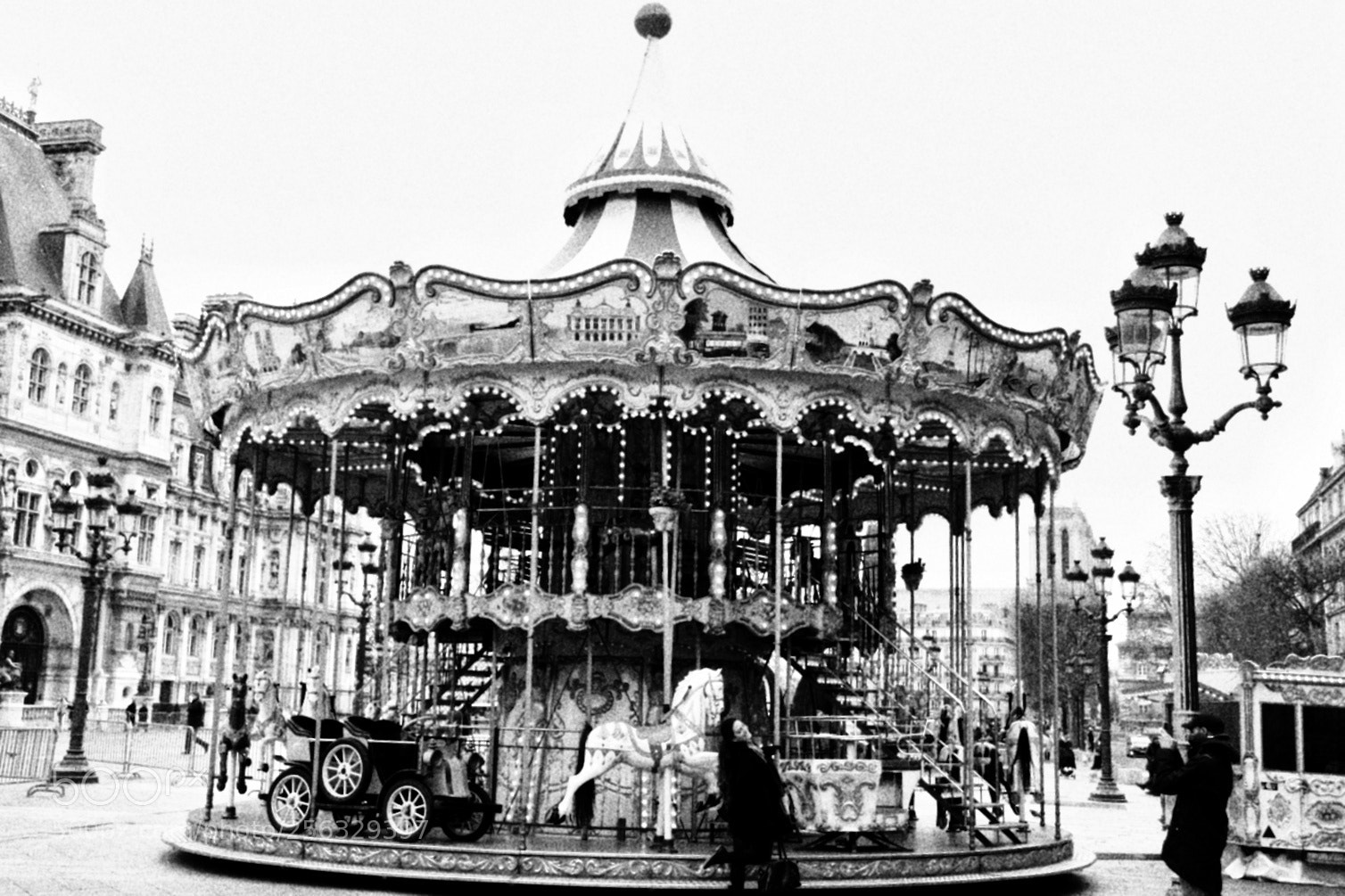 Nikon D7200 sample photo. #calesita #carousel #blackandwhite #paris?? photography