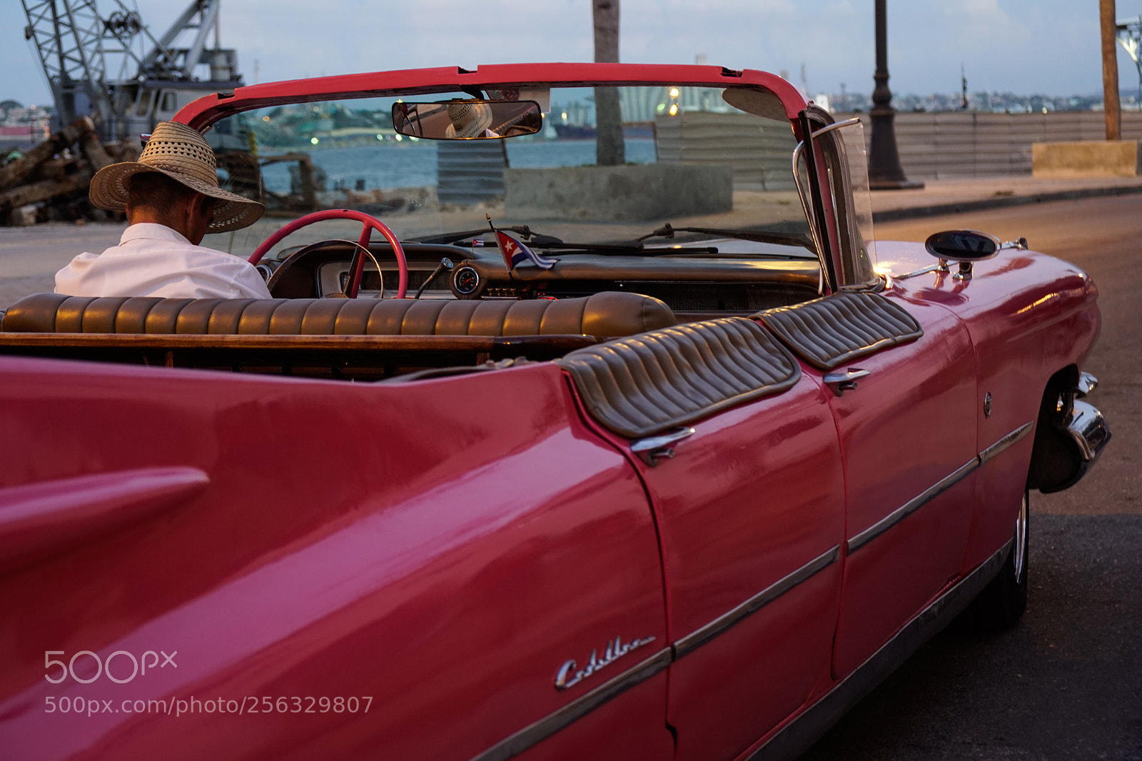 Sony a6500 sample photo. Cuban car photography