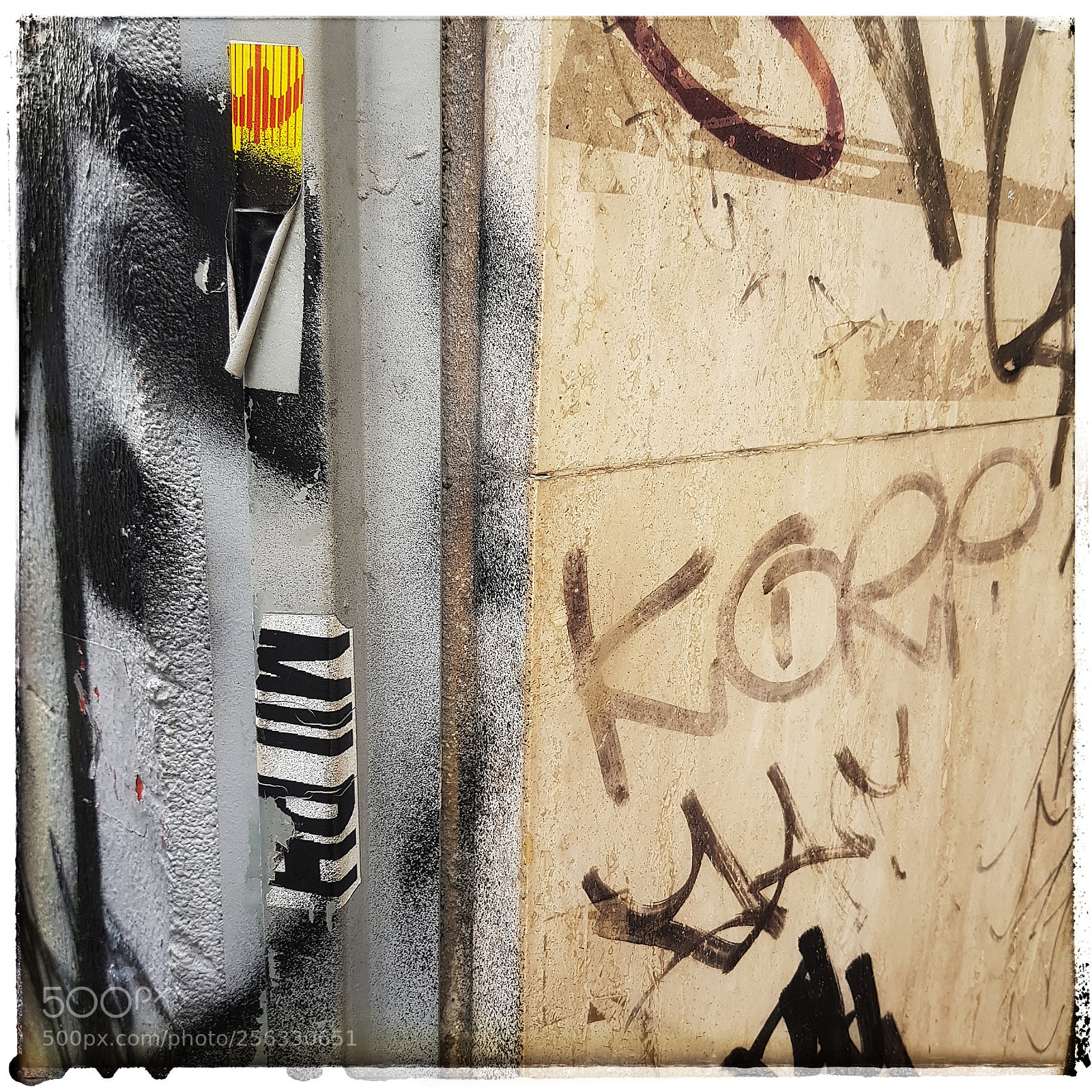 Samsung Galaxy S8 sample photo. Urban detail photography