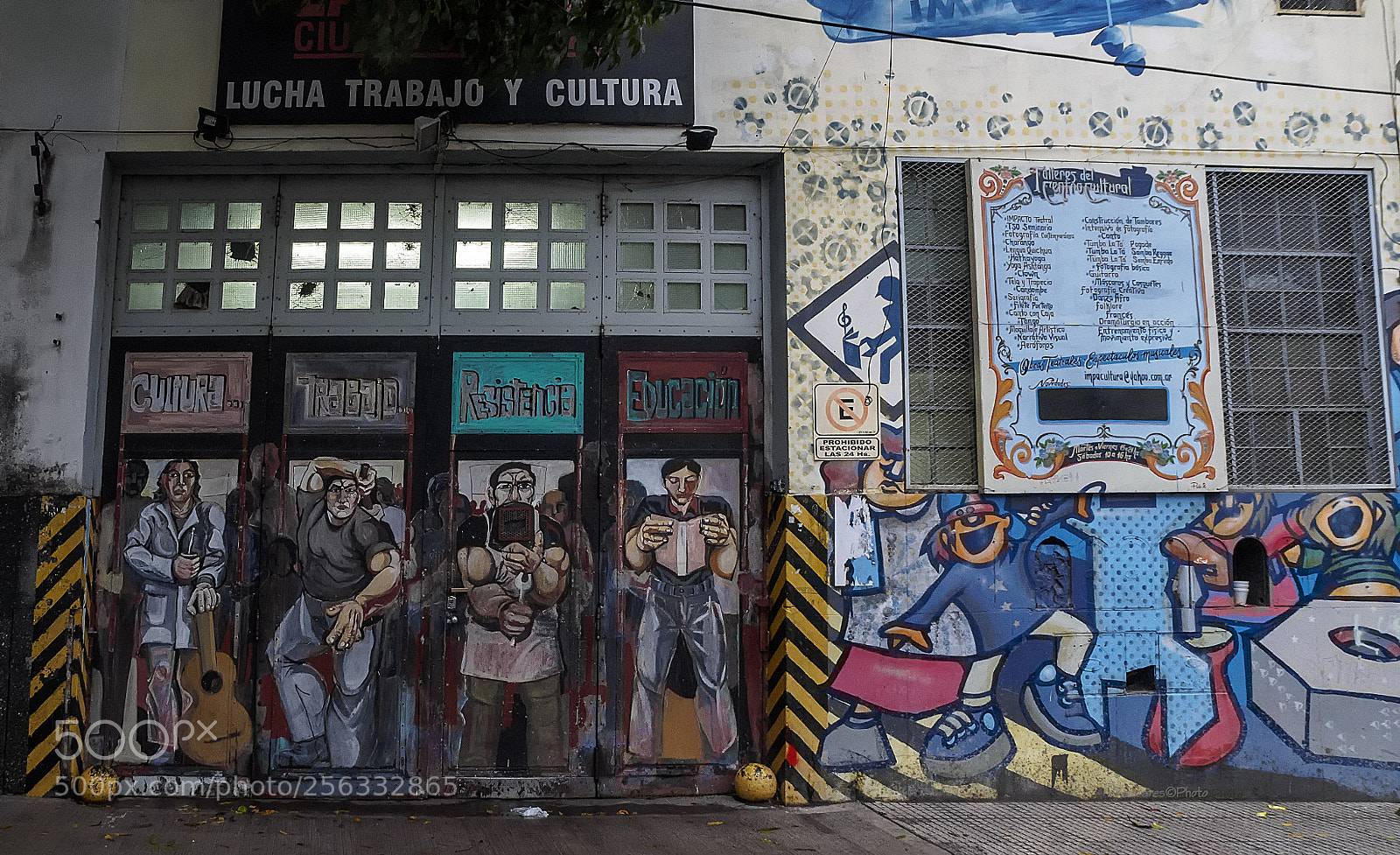 Olympus OM-D E-M1 sample photo. Trabajo photography