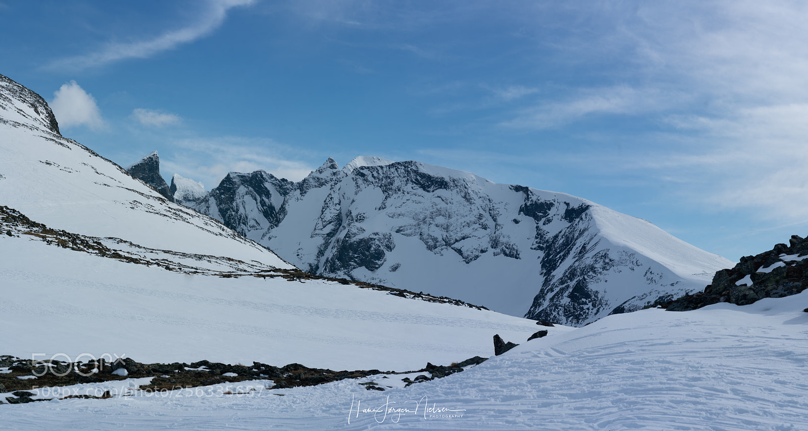Sony a7R II sample photo. Lauvnostind and soleibotntind from photography
