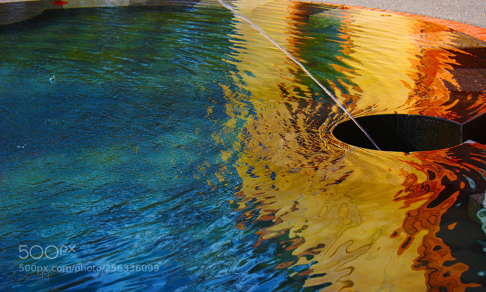Canon EOS 550D (EOS Rebel T2i / EOS Kiss X4) sample photo. Oil painting in the photography