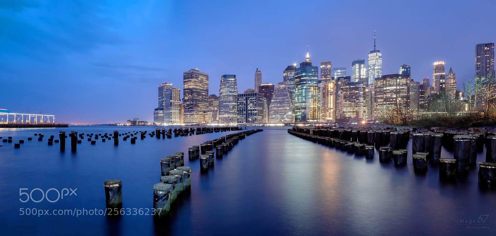 Nikon D750 sample photo. Brooklyn bridge park pylons photography