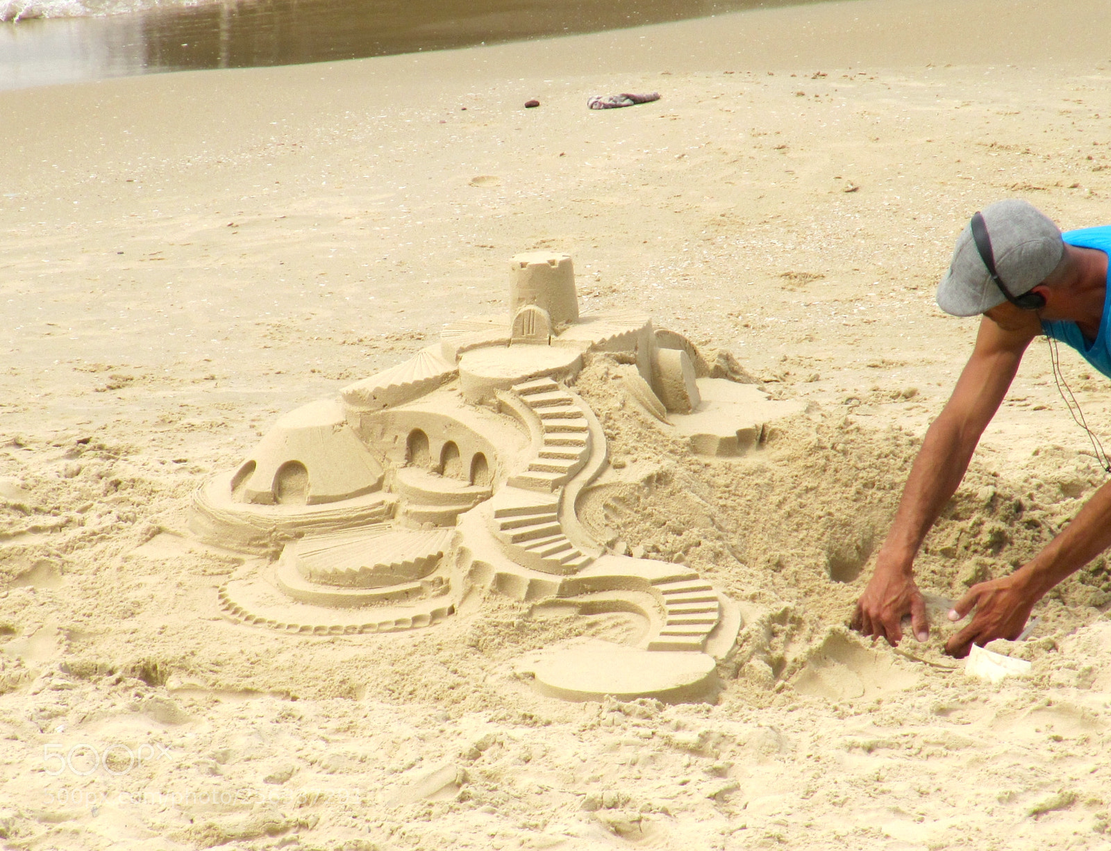 Canon PowerShot SX200 IS sample photo. Sand castle building photography