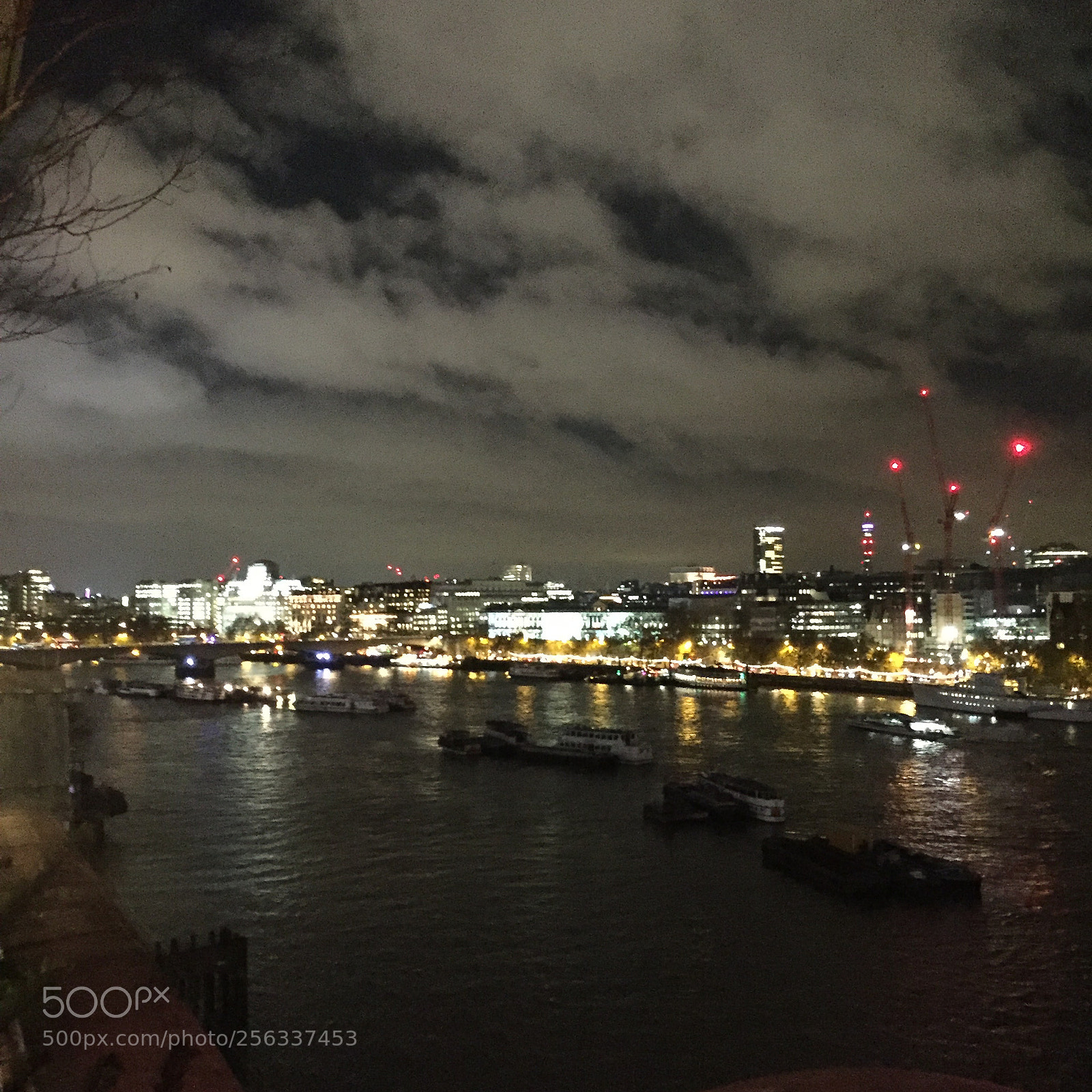 Apple iPhone 6 sample photo. Southbank, london photography