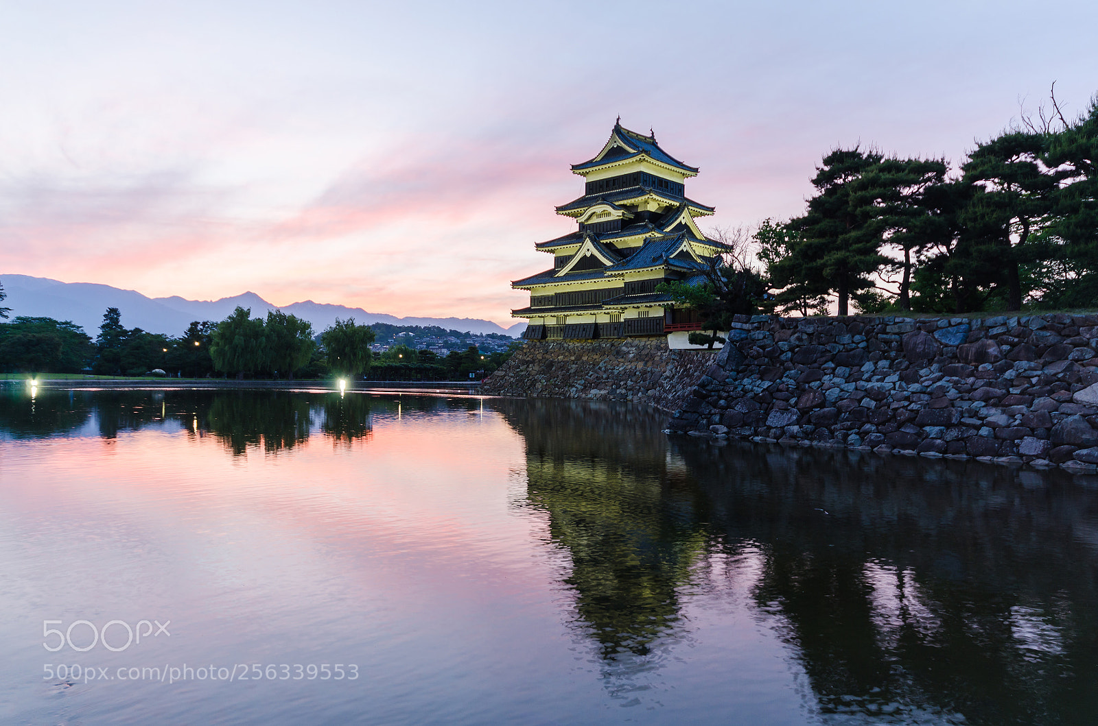 Nikon D5100 sample photo. Matsumoto castle and sunset photography