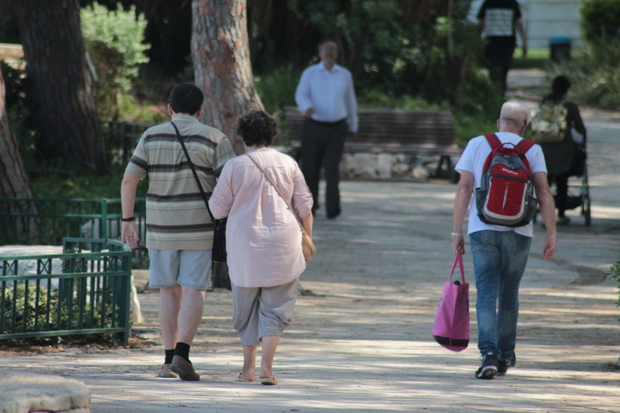 Canon EOS 700D (EOS Rebel T5i / EOS Kiss X7i) sample photo. Walk on the wild side photography
