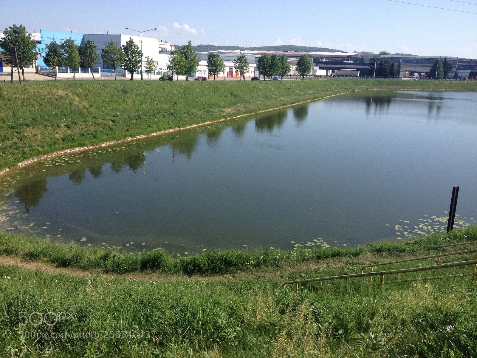 Apple iPhone 4S sample photo. Debica poland  photography