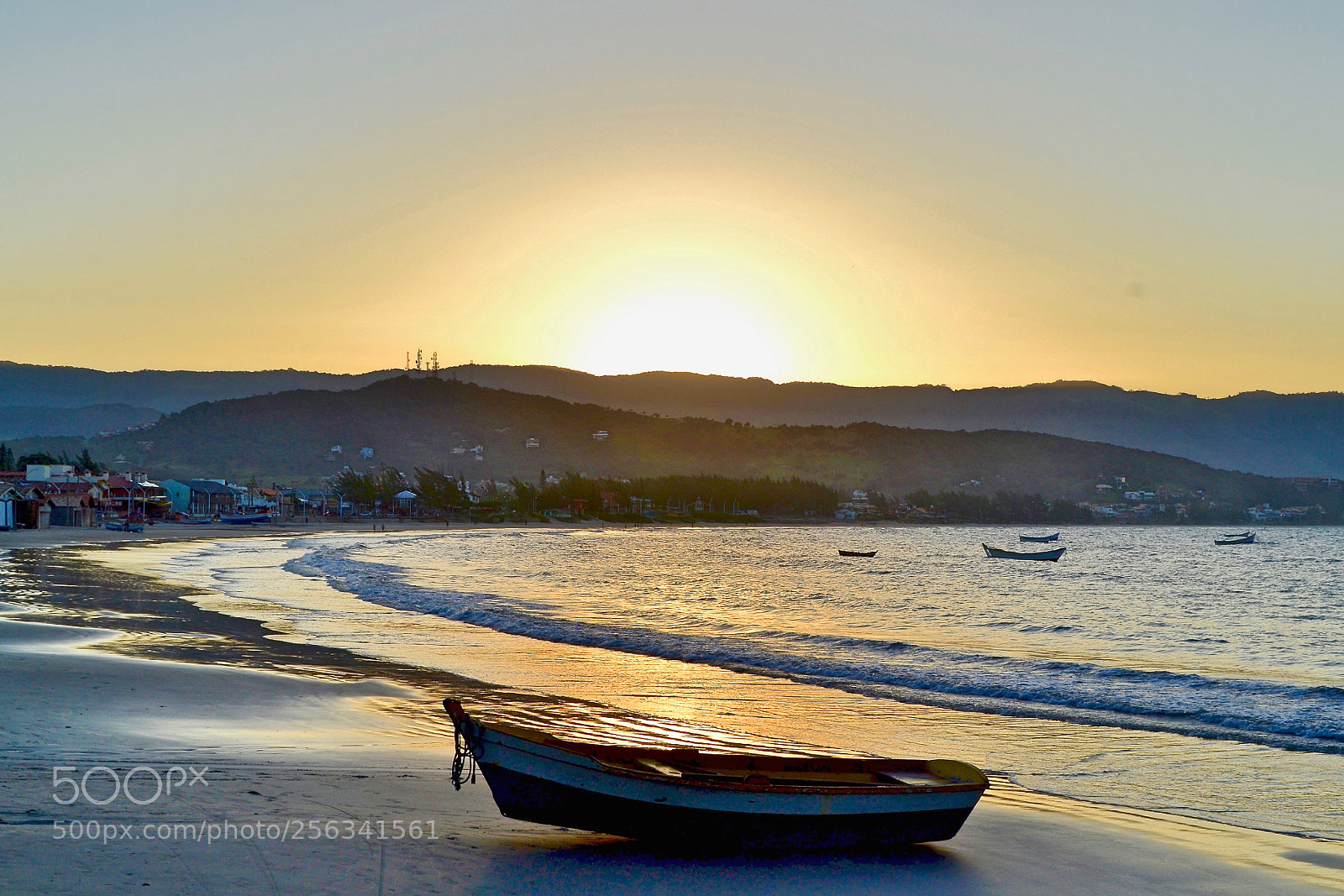 Nikon D3100 sample photo. Garopaba beach - santa photography