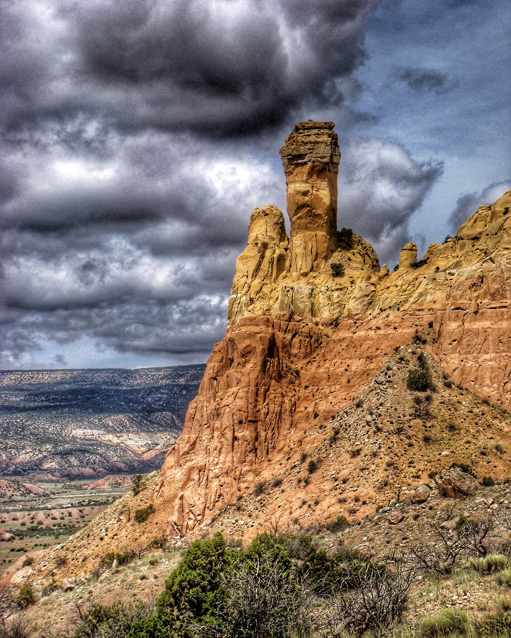 Sony DSC-T100 sample photo. Chimney rock, ghost ranch, new mexico photography