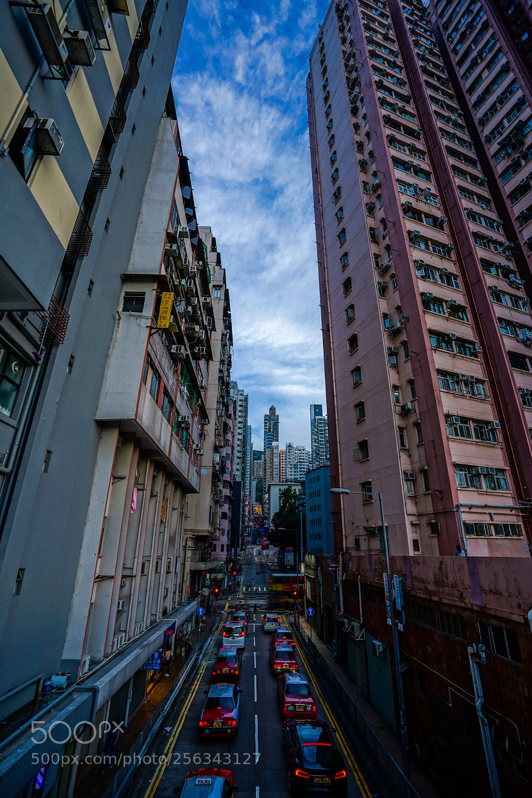 Sony a7 II sample photo. Driving through the high photography