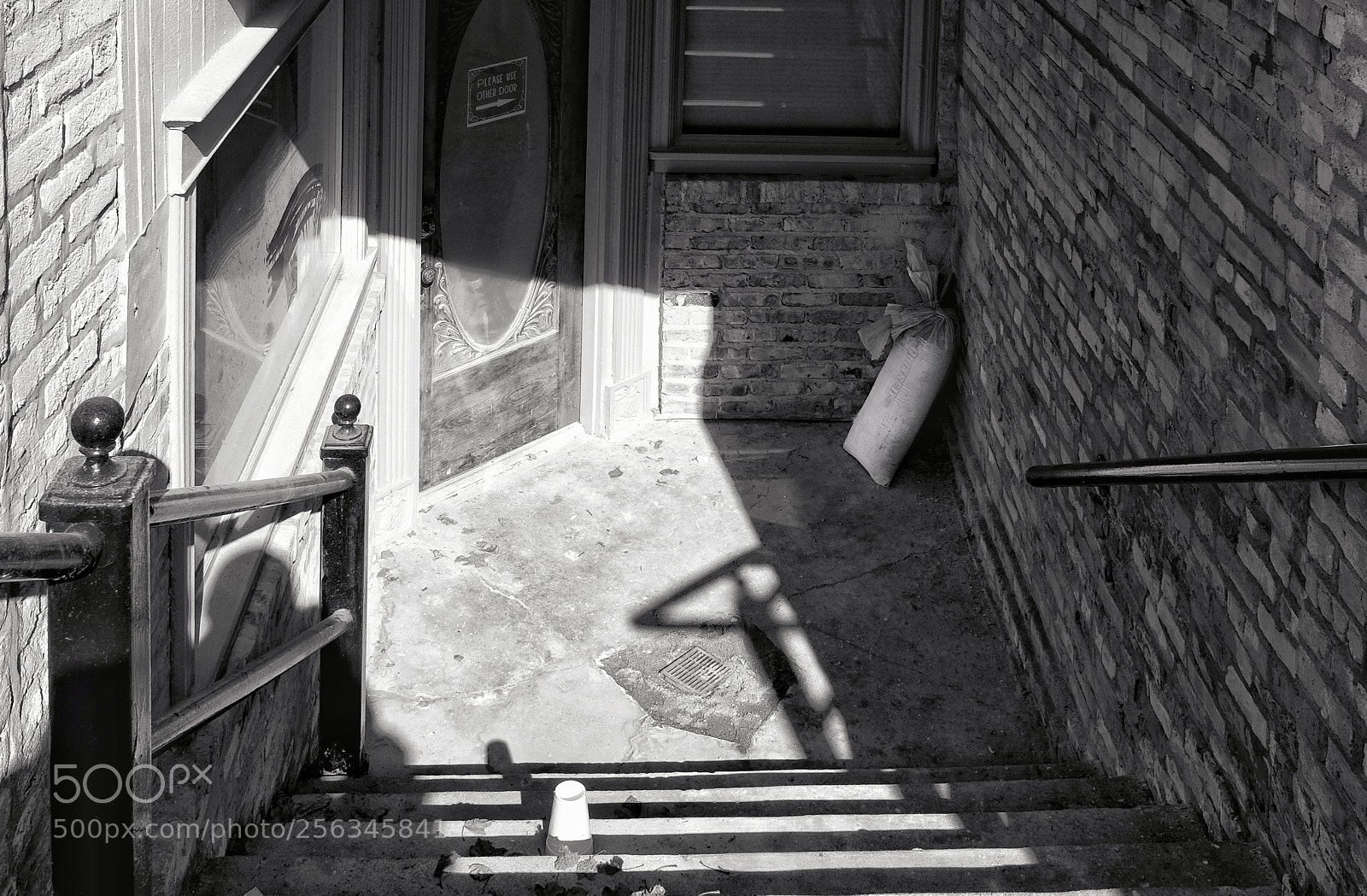 Fujifilm X100T sample photo. Money photography