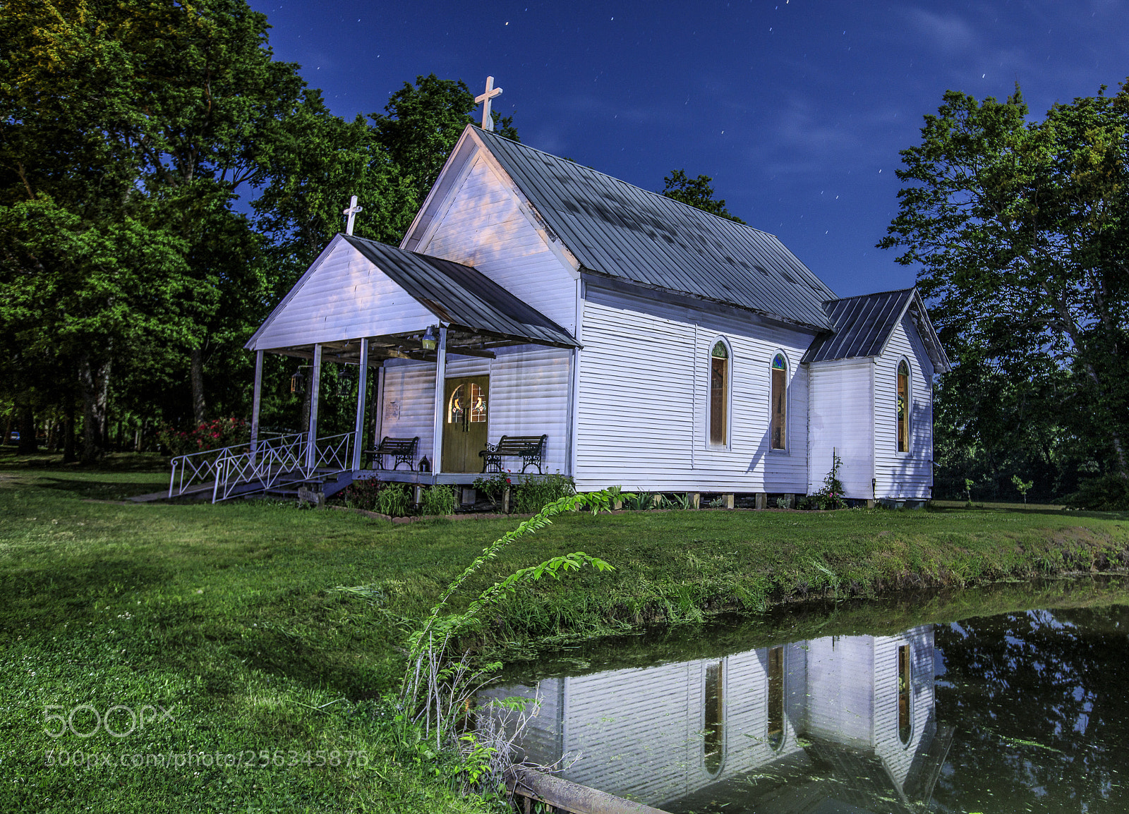 Canon EOS 5D Mark IV sample photo. Holy reflections photography